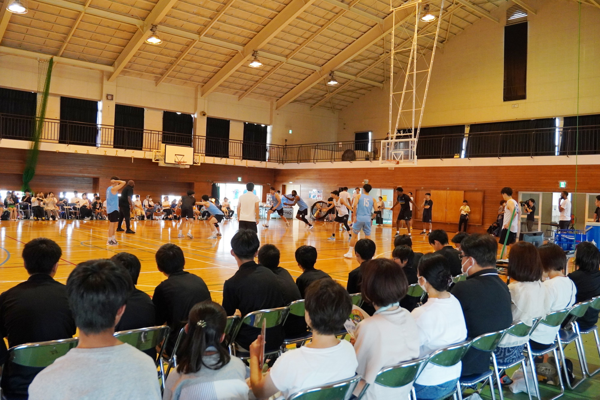 【活動報告】小松島中学校で公開練習実施！ 徳島ガンバロウズ